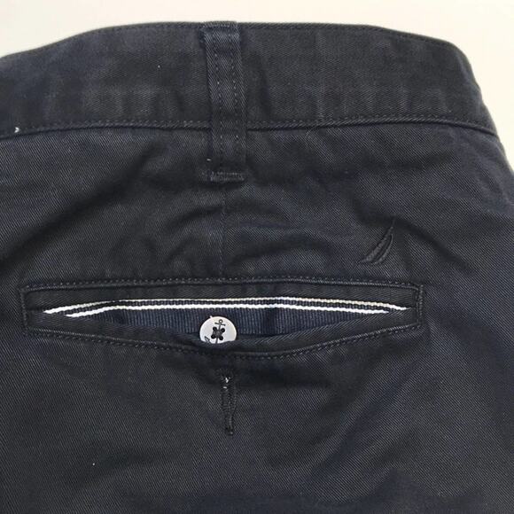 NAUTICA Men’s 40 Navy Blue Cotton Shorts - Picture 4 of 4
